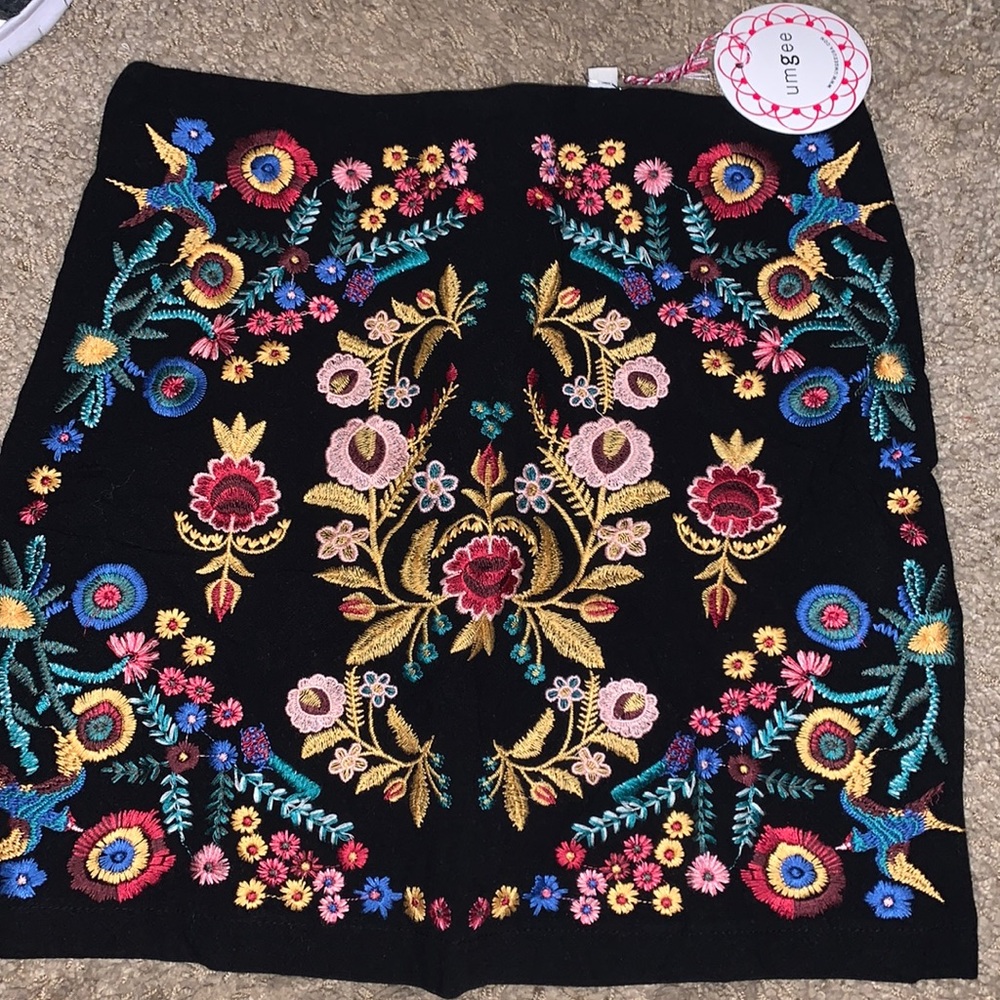 Embroidered Umgee skirt